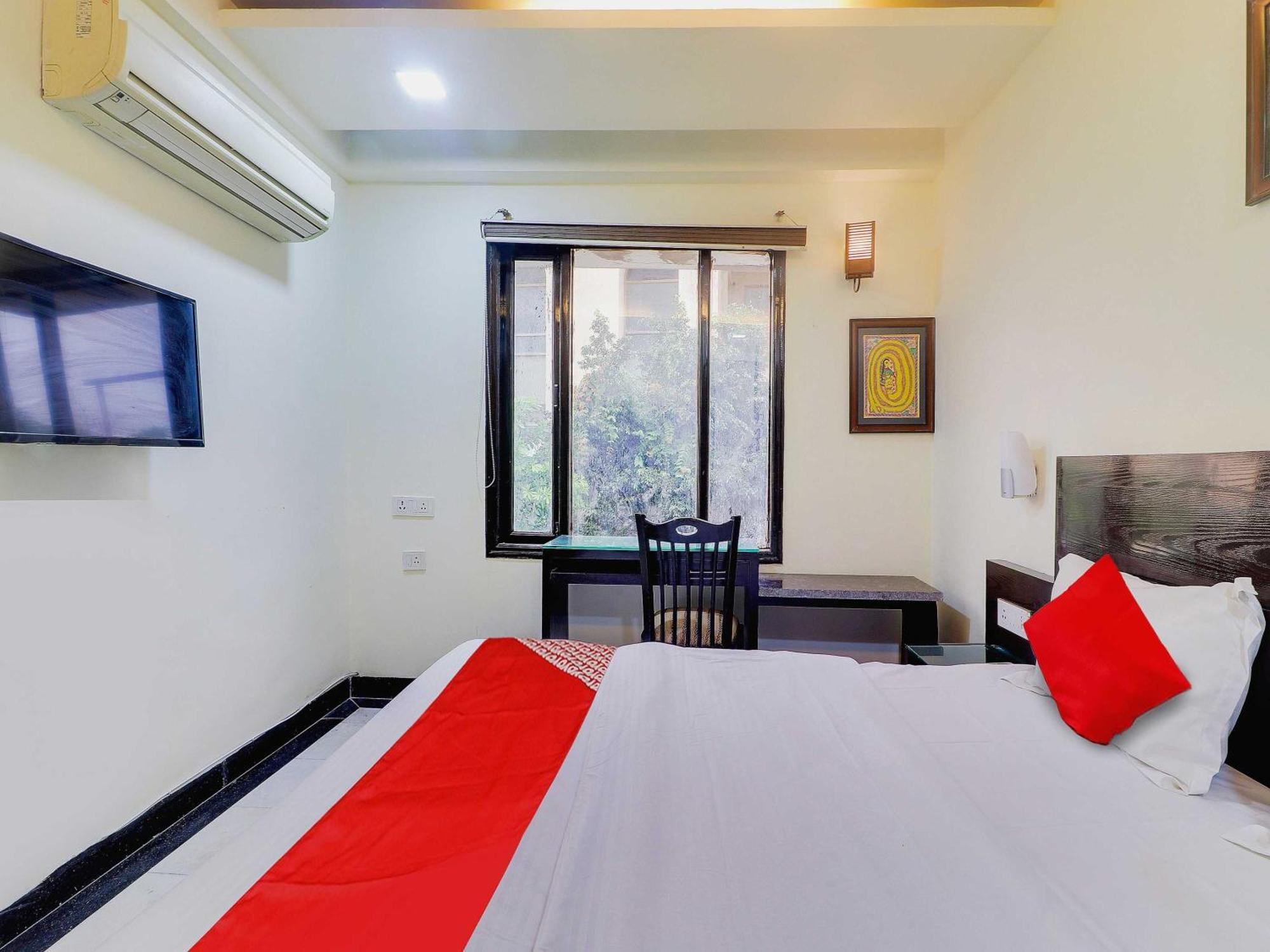 Oyo Flagship Hotel Rudra Palace Agra  Ngoại thất bức ảnh