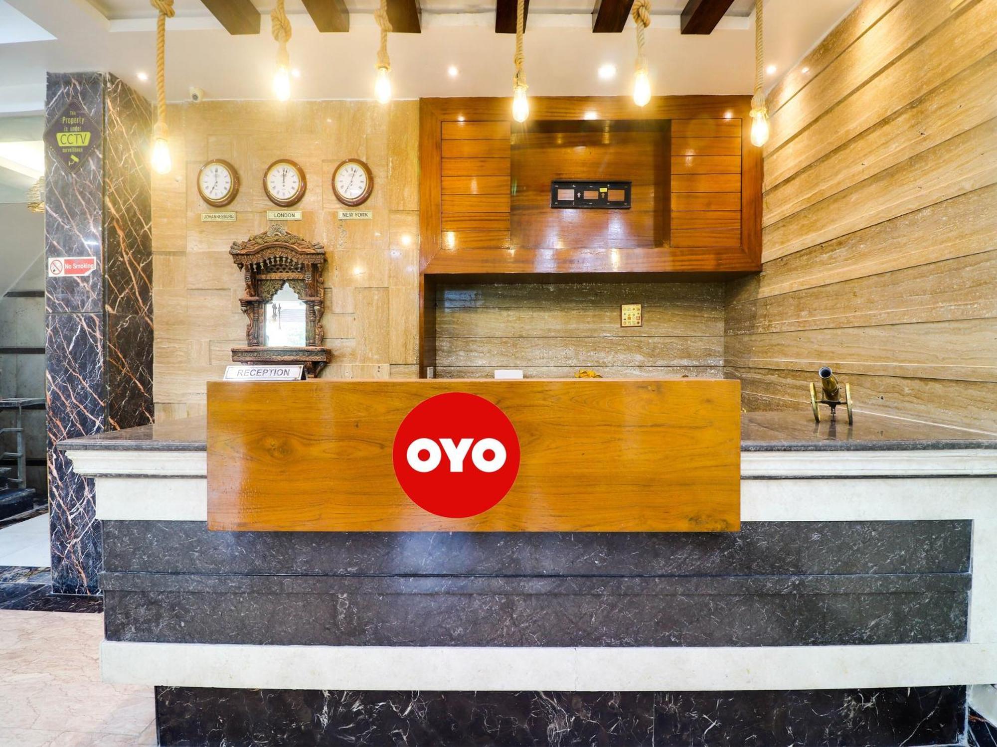 Oyo Flagship Hotel Rudra Palace Agra  Ngoại thất bức ảnh