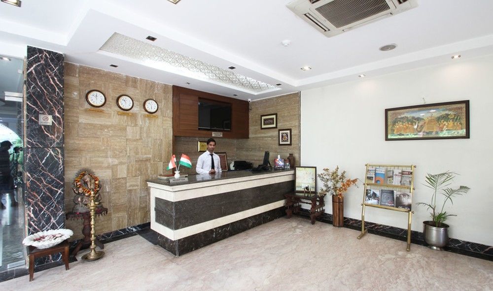 Oyo Flagship Hotel Rudra Palace Agra  Ngoại thất bức ảnh