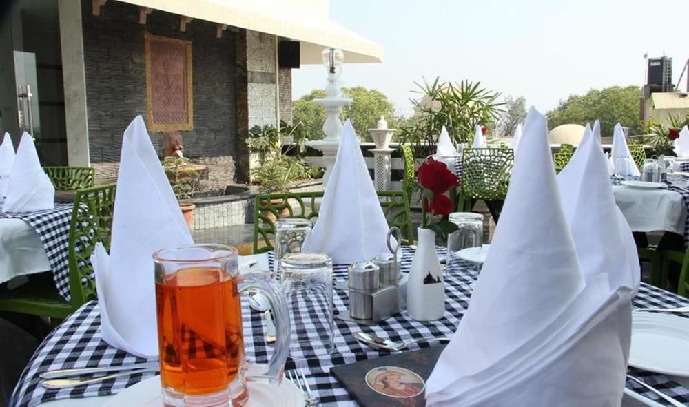 Oyo Flagship Hotel Rudra Palace Agra  Ngoại thất bức ảnh
